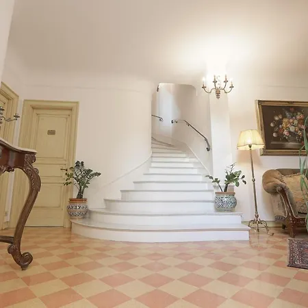 Atenea Luxury